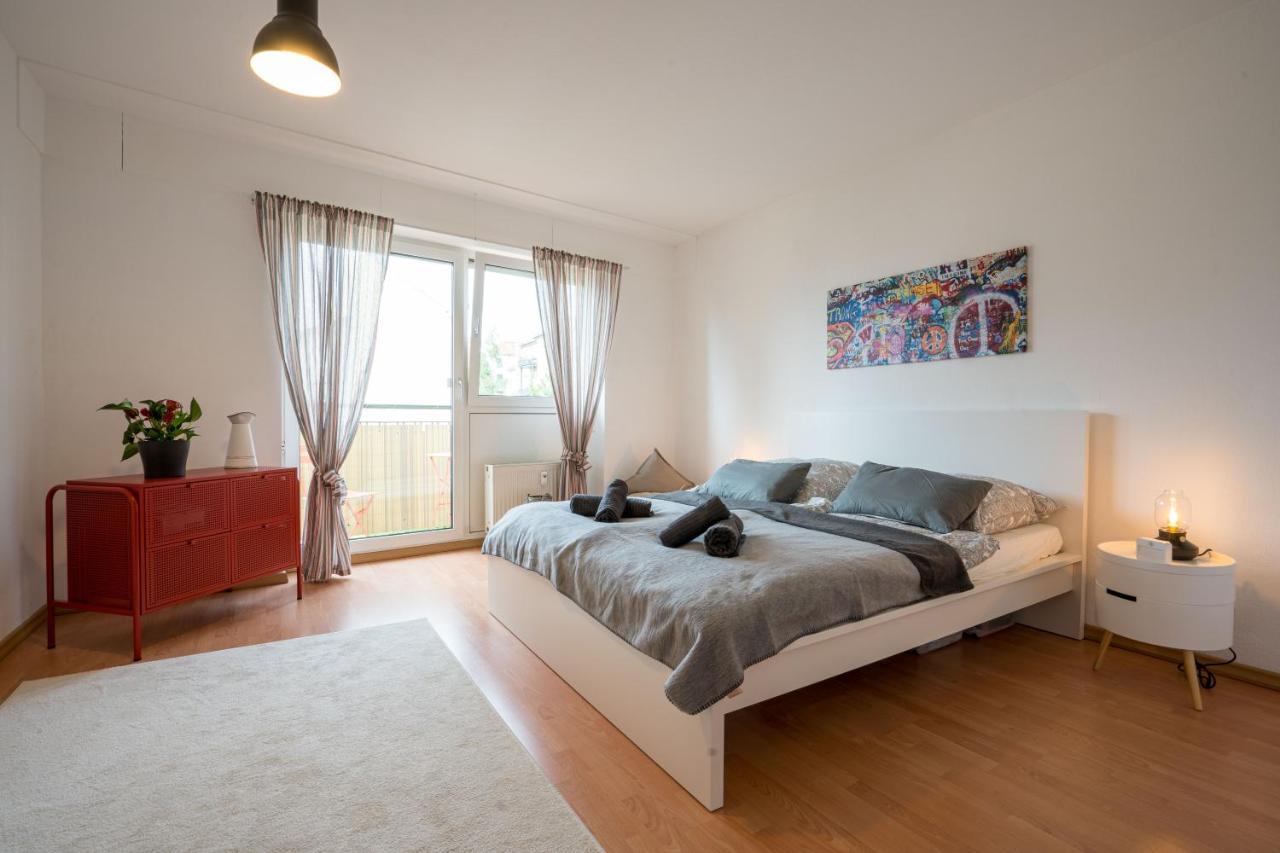 Grosse Louise In Der Neustadt Fuer Familien & Kinder Dresda Esterno foto